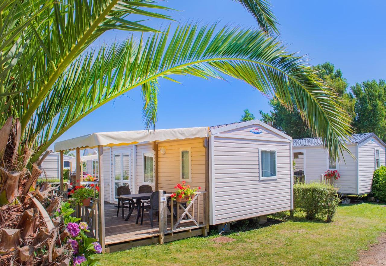 Camping Rcn Port L'Epine Trelevern Exterior photo