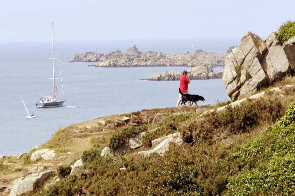 Camping Rcn Port L'Epine Trelevern Exterior photo