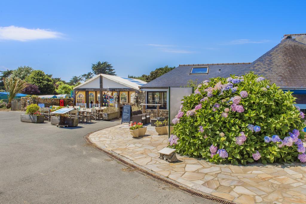 Camping Rcn Port L'Epine Trelevern Exterior photo